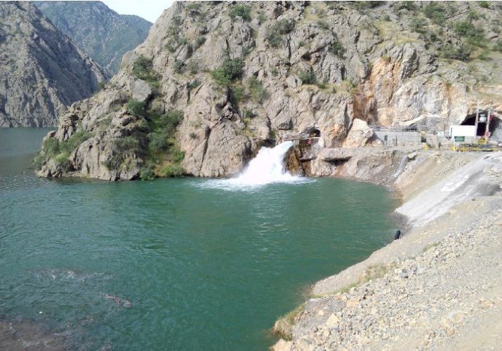 پروژه کارهای باقیمانده سیستم آب بر، جاده و ابنیه روستای هجیج